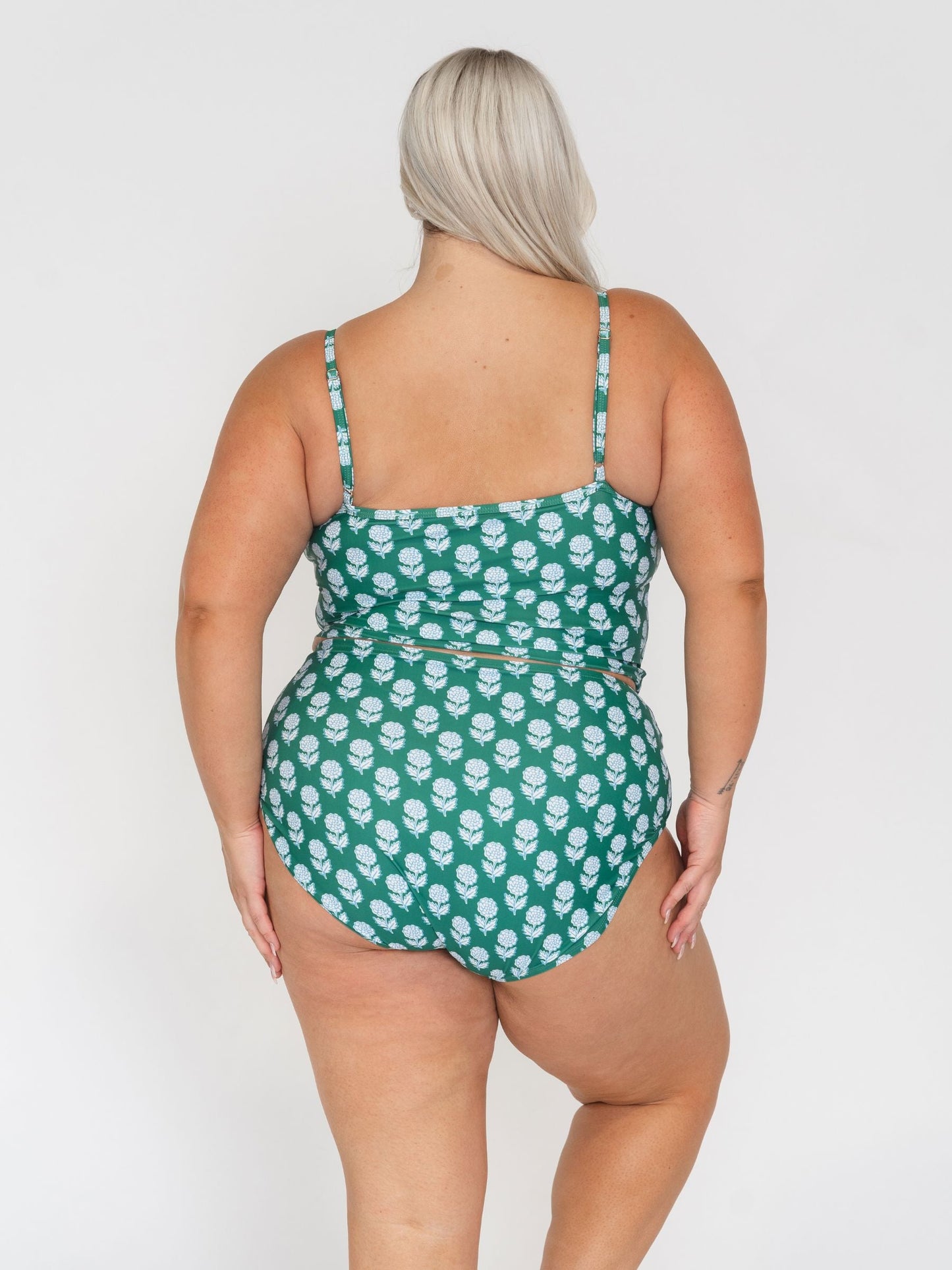 Juniper Charm Classic Crop Top