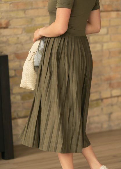 Emersyn Olive Pleated Midi Dress - FINAL SALE