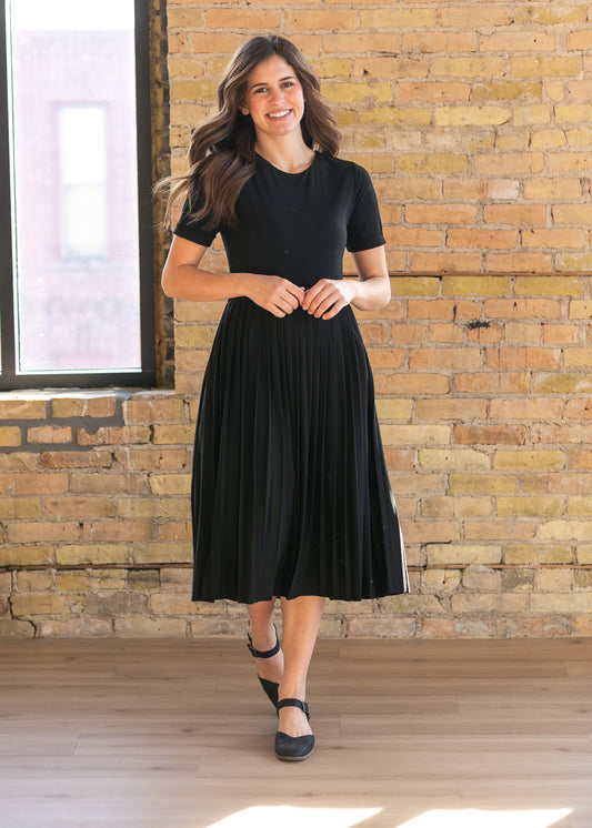 Emersyn Black Pleated Midi Dress - FINAL SALE
