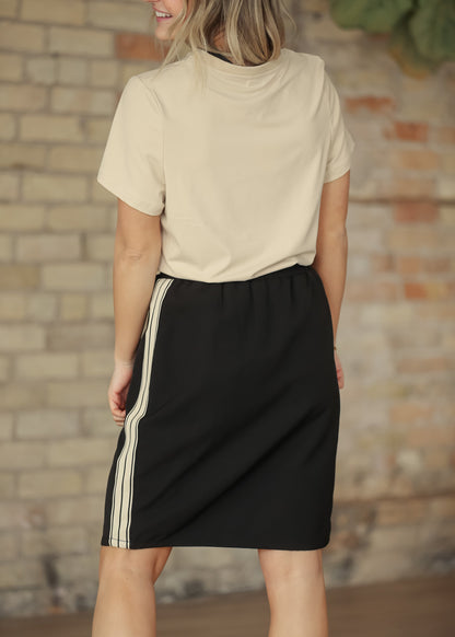 Nina Mid-Rise Track Skirt